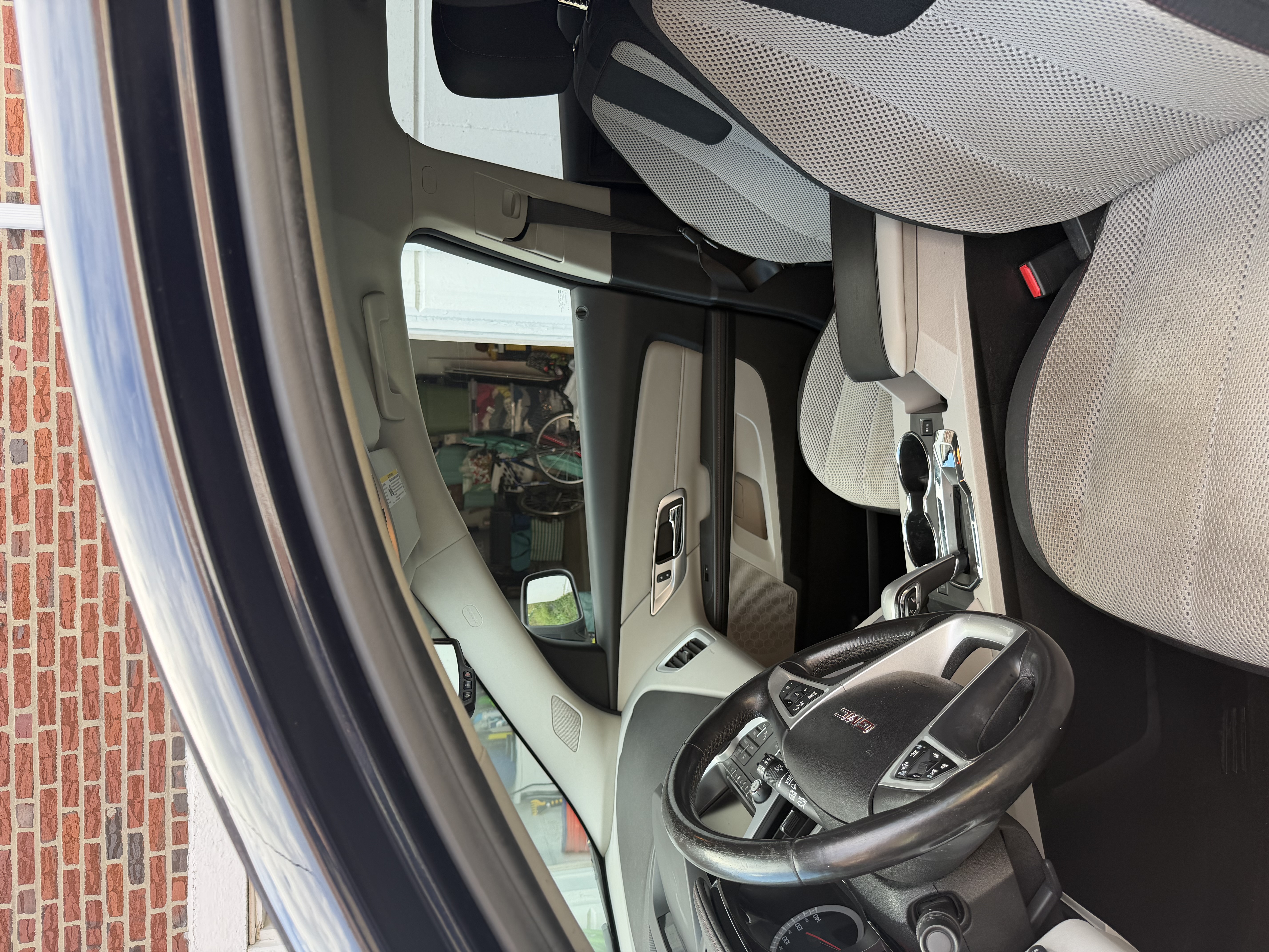 Used 2015 GMC Terrain SLE w/ Safety Package AWD/4WD image 12