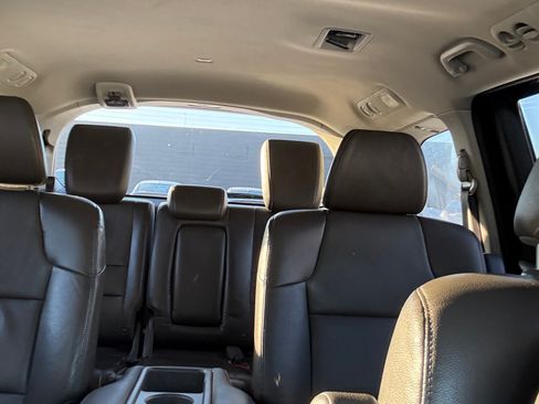 Used 2015 Honda Odyssey Touring image 9