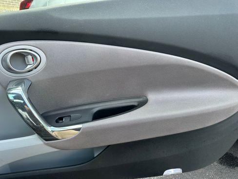 Used 2011 Honda CR-Z EX image 15