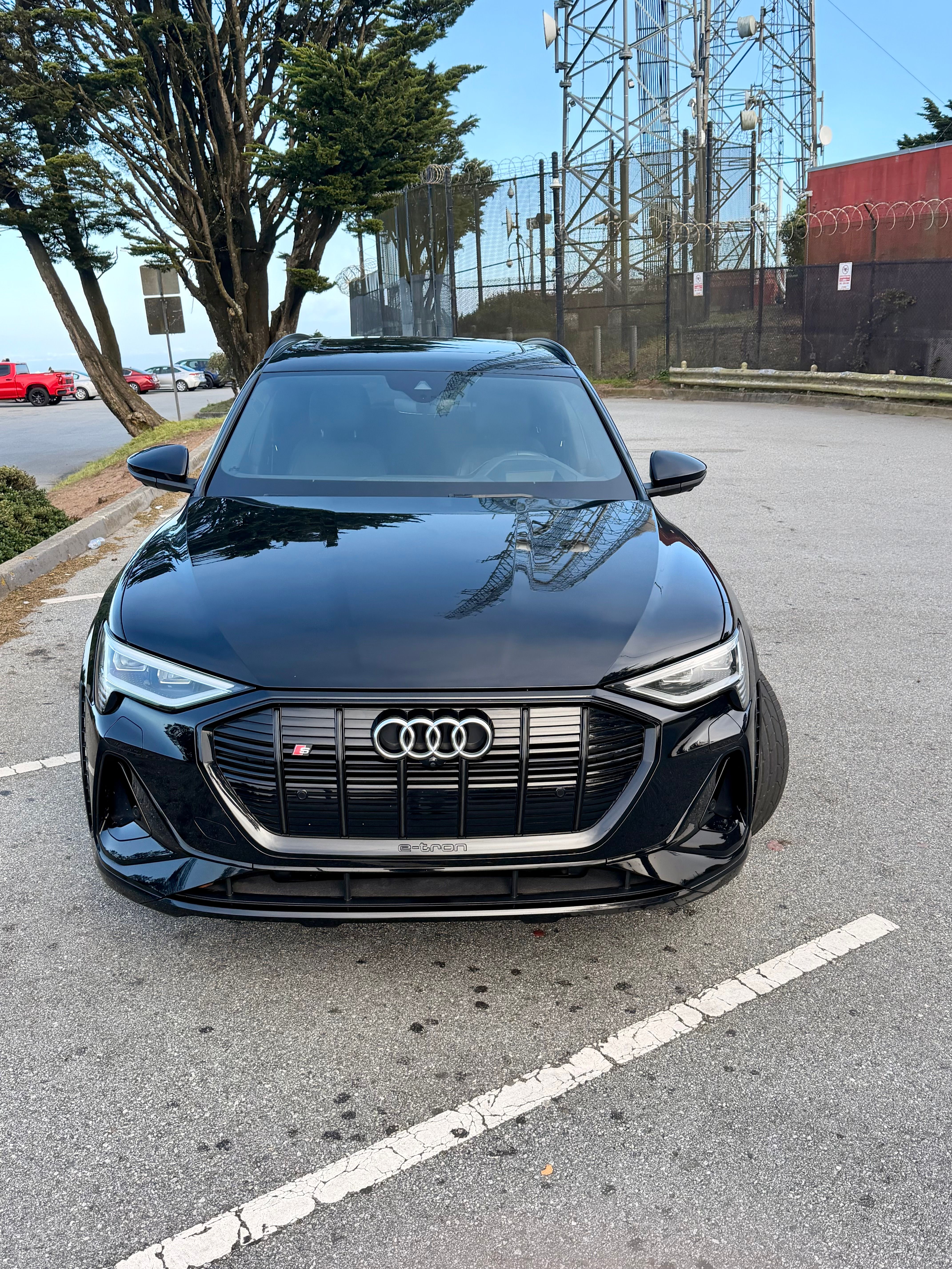 Used 2022 Audi e-tron S Prestige w/ Prestige Package AWD/4WD image 8