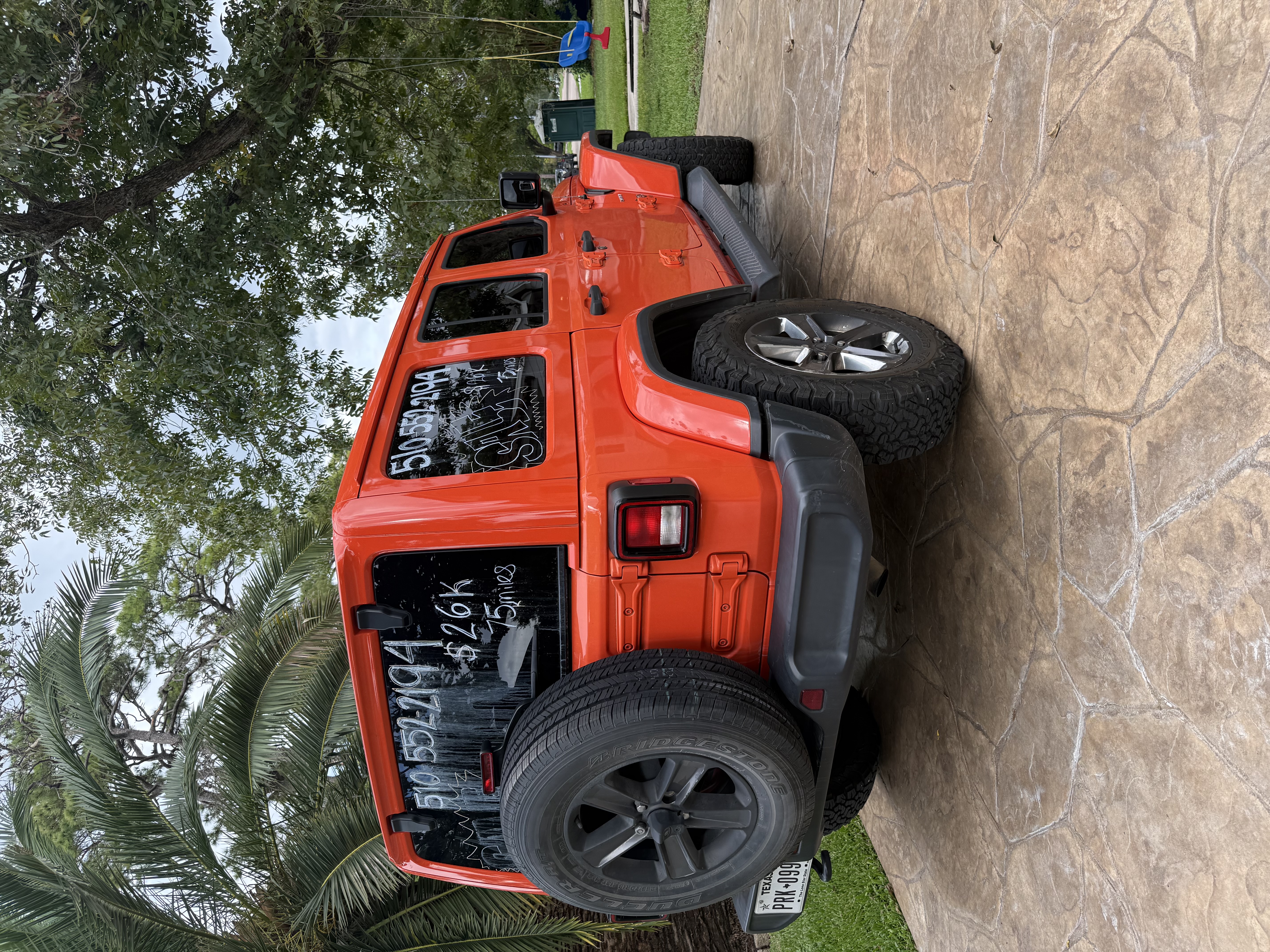 Used 2020 Jeep Wrangler Unlimited Sahara w/ Uconnect 4C Nav & Sound Group AWD/4WD image 6