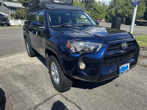 Used 2019 Toyota 4Runner SR5 Premium AWD/4WD image 1