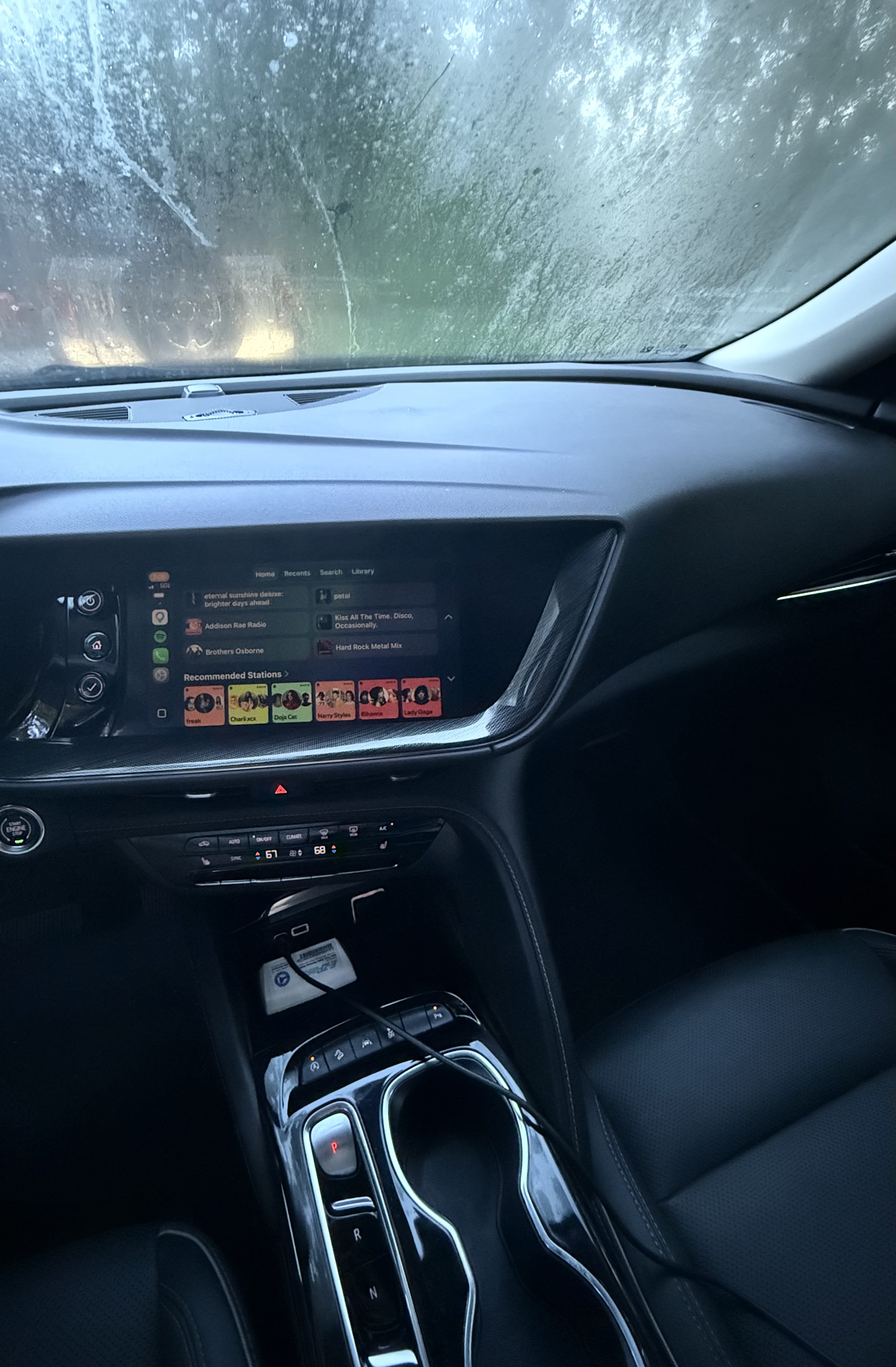 Used 2023 Buick Envision Essence AWD/4WD image 10