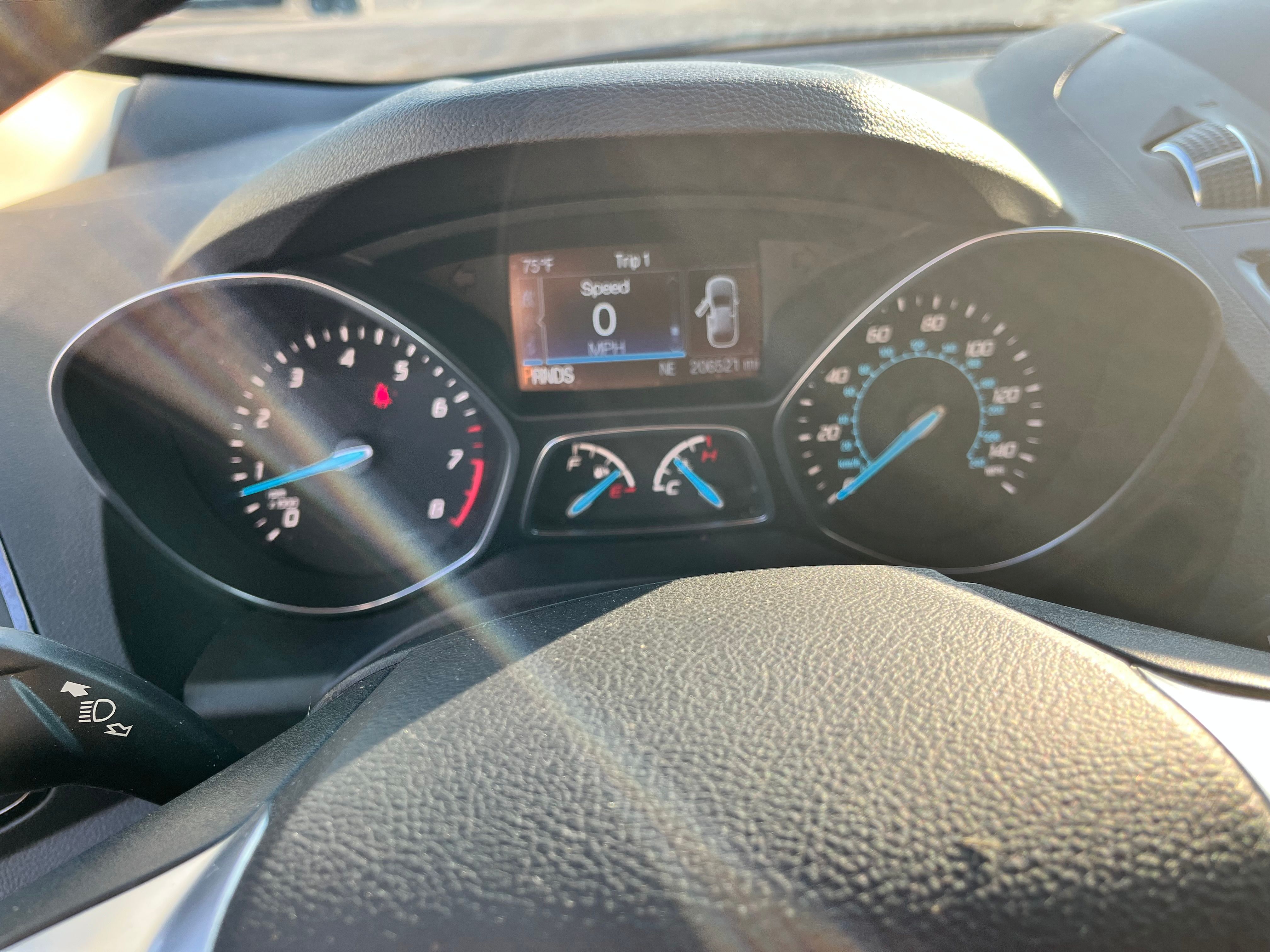 Used 2014 Ford Escape Titanium FWD image 9