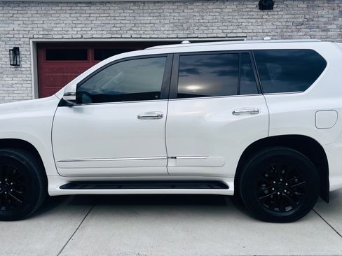 Used 2019 Lexus GX 460 Premium AWD/4WD image 1