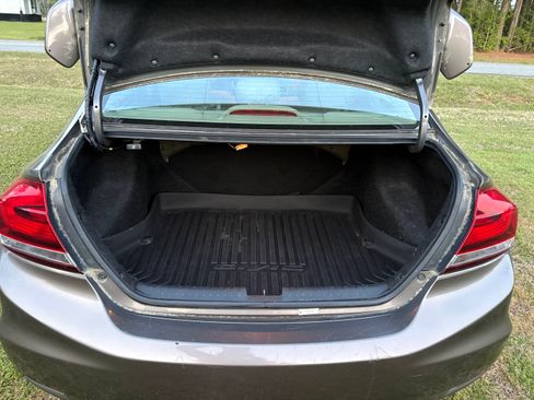 Used 2013 Honda Civic LX image 5