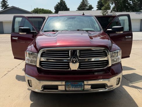 Used 2018 RAM 1500 Big Horn AWD/4WD image 1