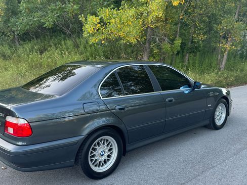 Used 2001 BMW 525i Sedan image 4