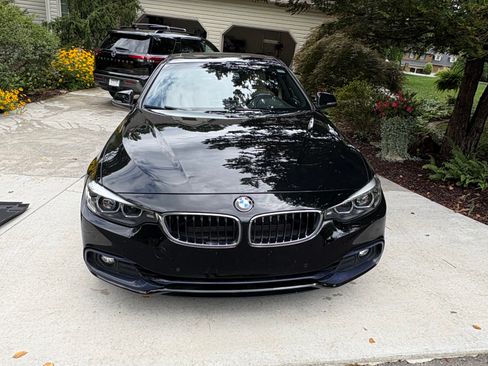 Used 2019 BMW 430i Gran Coupe xDrive w/ Convenience Package AWD/4WD image 1