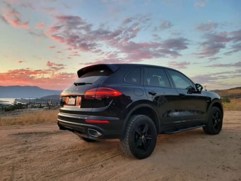Used 2015 Porsche Cayenne Diesel image 6