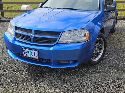 Used 2008 Dodge Avenger SE image 1
