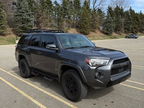 Used 2023 Toyota 4Runner TRD Pro image 4