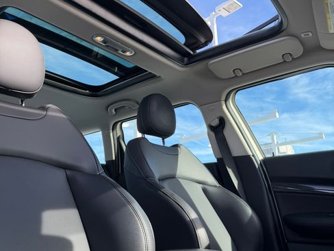 Used 2020 MINI Cooper Clubman S image 11