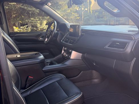 Used 2021 GMC Yukon SLT image 9