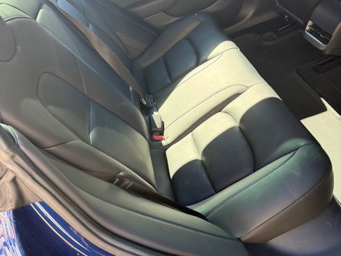 Used 2023 Tesla Model 3 Standard Range image 13