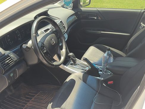Used 2013 Honda Accord Sport image 5