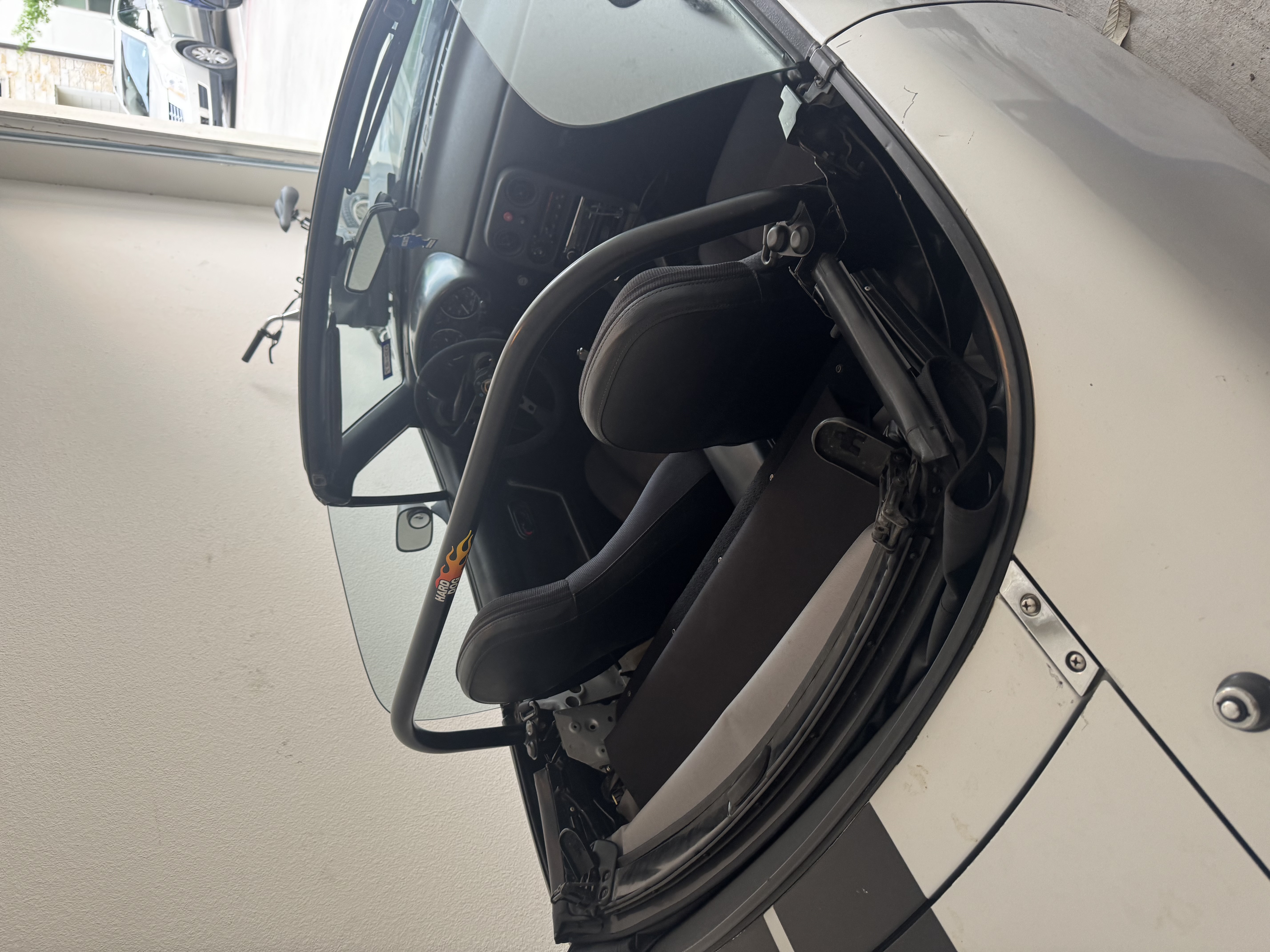 Used 1992 MAZDA MX-5 Miata RWD image 8