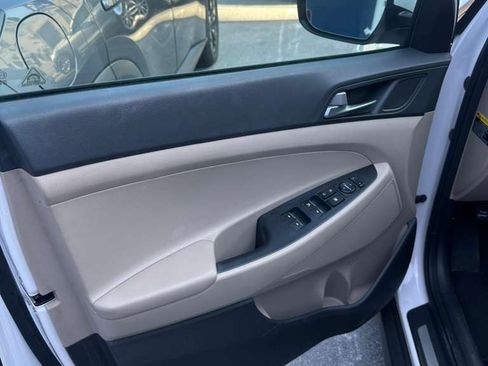 Used 2016 Hyundai Tucson Limited image 24