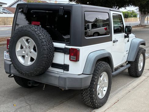Used 2013 Jeep Wrangler Sport AWD/4WD image 2
