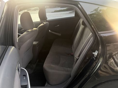 Used 2011 Toyota Prius Two image 11