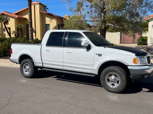 Used 2001 Ford F150 4x4 SuperCrew image 11