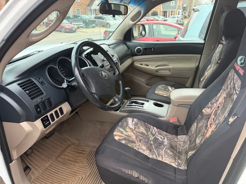 Used 2005 Toyota Tacoma 4x4 Double Cab image 4