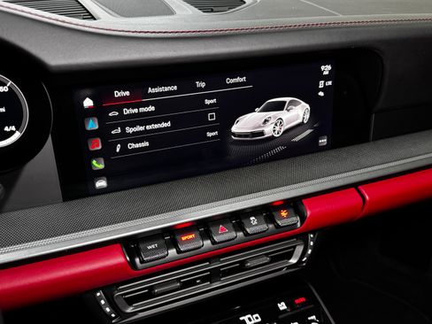 Used 2022 Porsche 911 Carrera 4S image 16