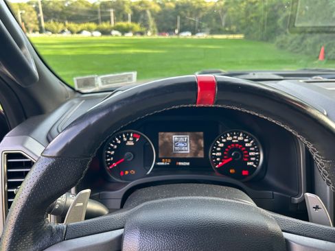 Used 2017 Ford F150 Raptor w/ Equipment Group 802A Luxury image 13