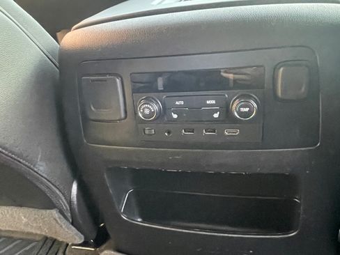 Used 2018 Chevrolet Tahoe Premier image 9