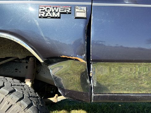 Used 1993 Dodge D/W Truck 250 image 9