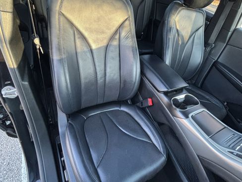 Used 2020 Lincoln Nautilus Reserve image 14