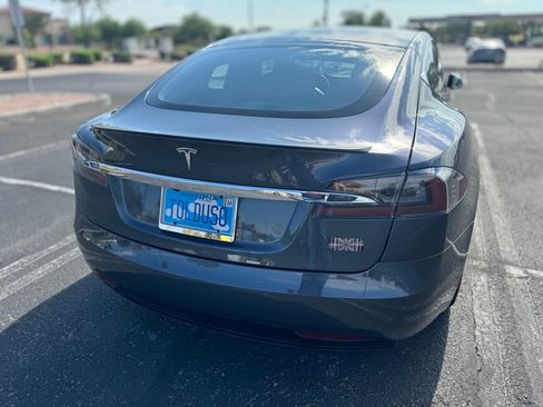 Used 2019 Tesla Model S Performance image 4