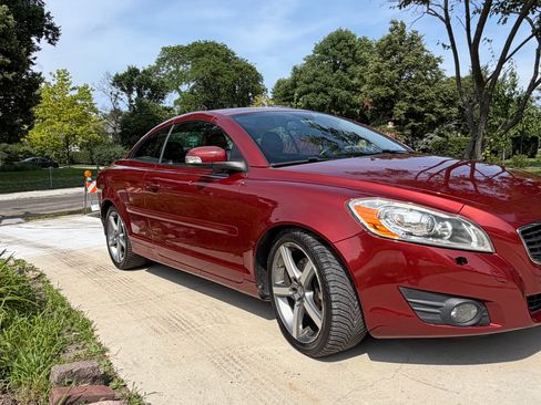 Used 2012 Volvo C70 T5 FWD image 6