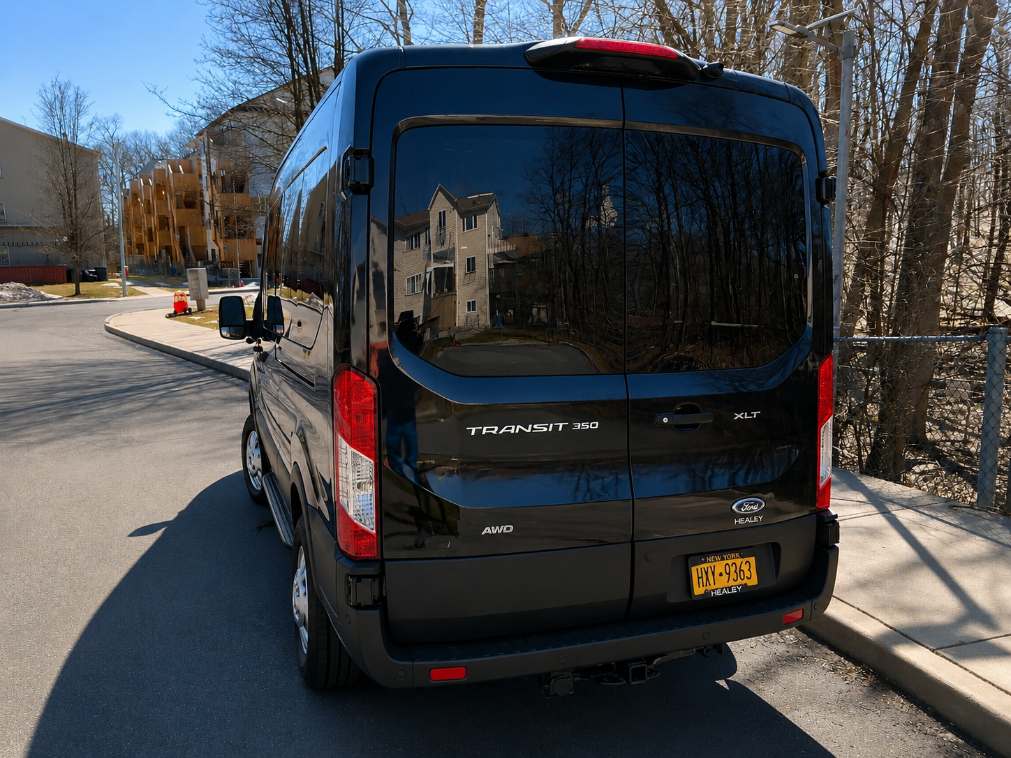 Used 2024 Ford Transit 350 XLT AWD/4WD image 5