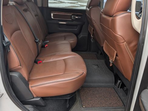 Used 2014 RAM 1500 Laramie Longhorn w/ Trailer Tow Group image 9