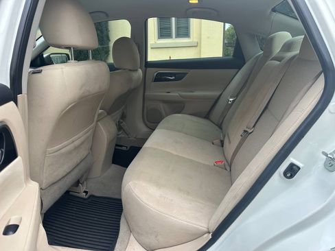 Used 2014 Nissan Altima 2.5 S image 5