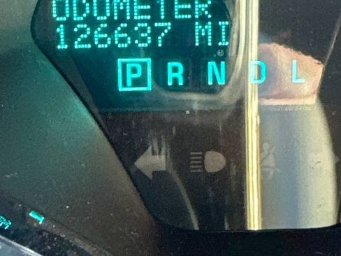 Used 2015 Chevrolet Traverse LT w/ Style and Technology Package image 5