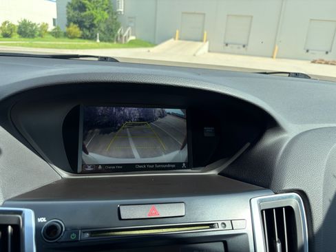 Used 2015 Acura TLX V6 w/ Technology Package FWD image 17