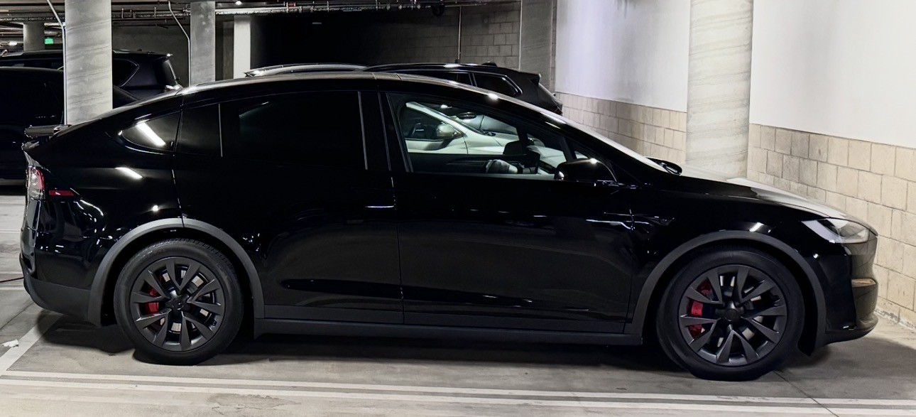 Used 2023 Tesla Model X Plaid AWD/4WD image 1