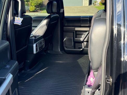 Used 2018 Ford F150 Lariat AWD/4WD image 14