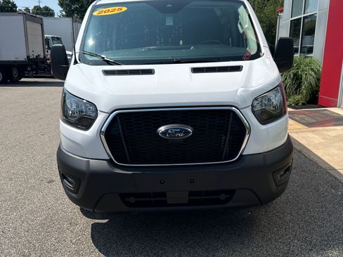 Used 2025 Ford Transit 250 Low Roof w/ Exterior Upgrade Package RWD image 2