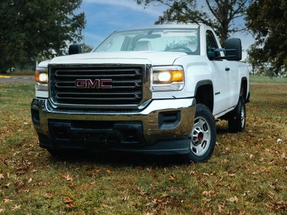 Used 2015 GMC Sierra 2500 2WD Regular Cab