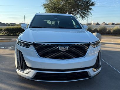 Used 2022 Cadillac XT6 Premium Luxury w/ Technology Package