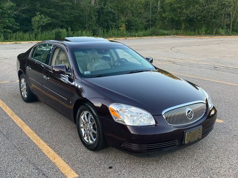 Used 2008 Buick Lucerne CXL w/ Ultra Confidence Package image 1
