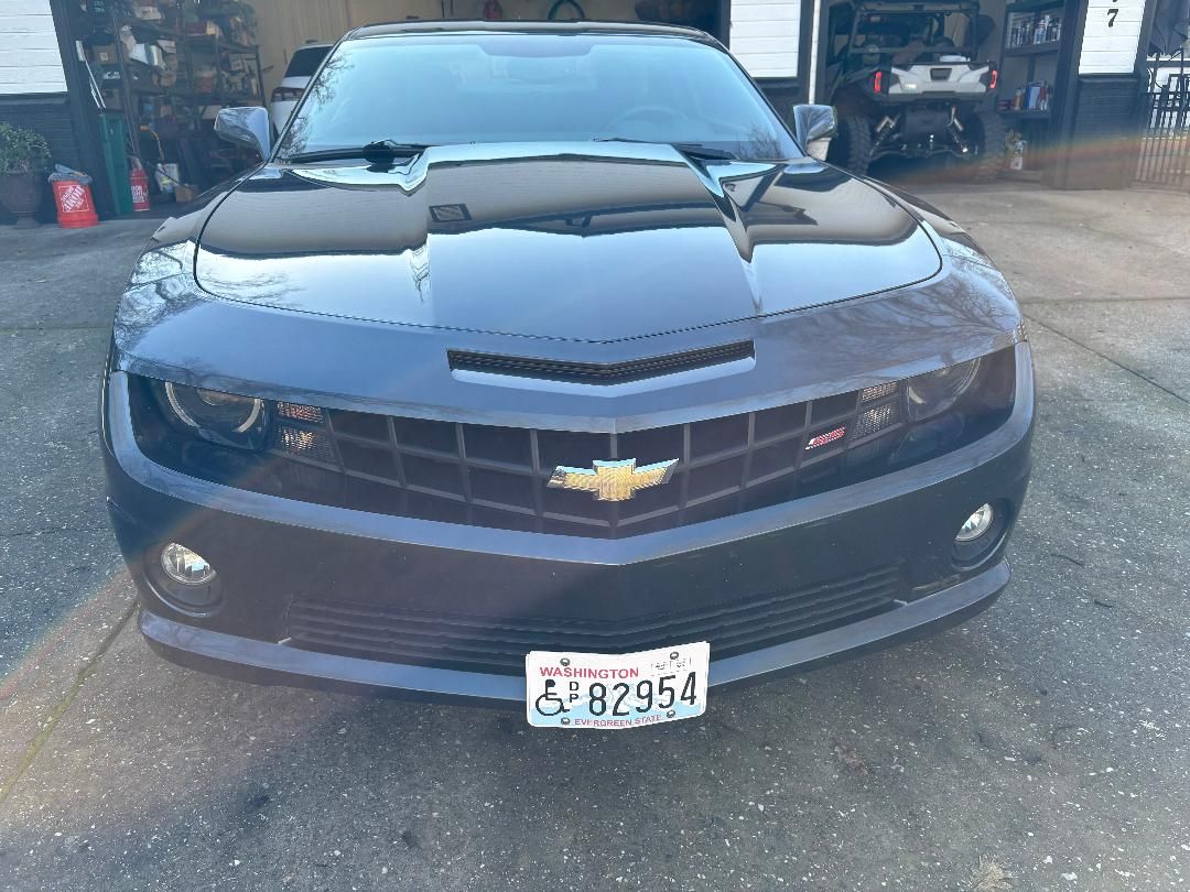 Used 2011 Chevrolet Camaro SS w/ RS Package RWD image 6