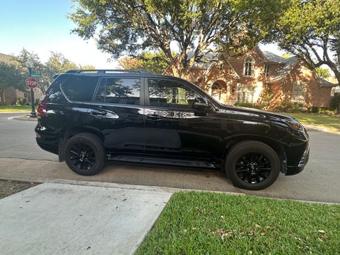 Used 2022 Lexus GX 460 AWD/4WD image 4