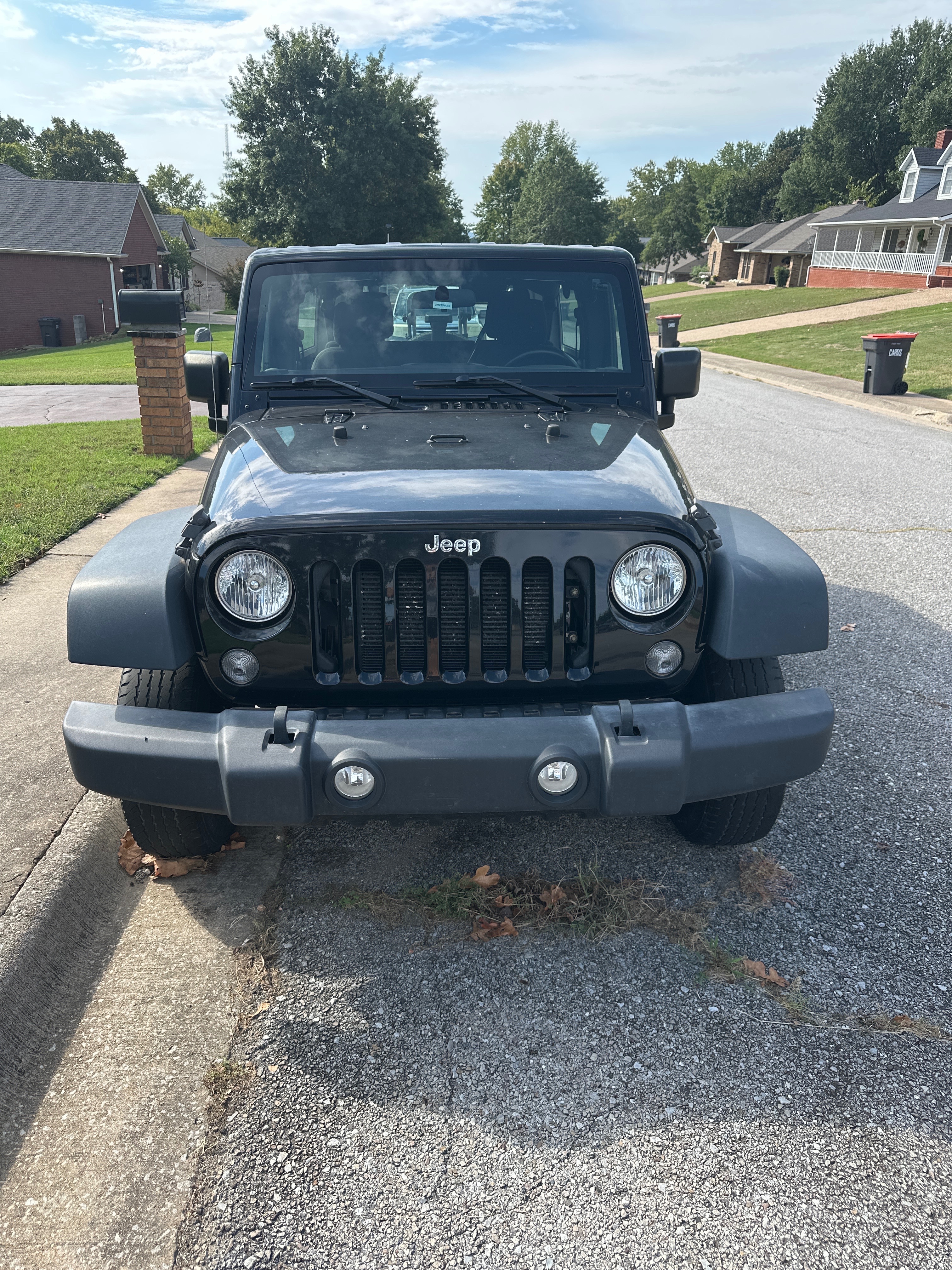 Used 2017 Jeep Wrangler Unlimited Sport w/ Connectivity Group AWD/4WD image 1