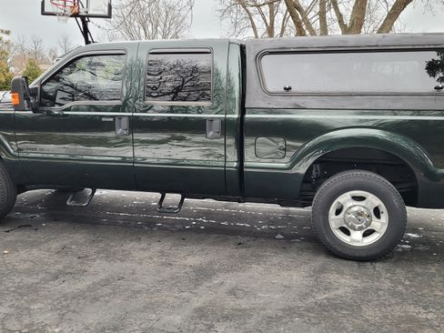 Used 2016 Ford F250 XLT w/ XLT Interior Package image 1