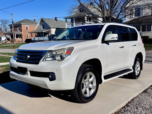 Used 2010 Lexus GX 460 image 1