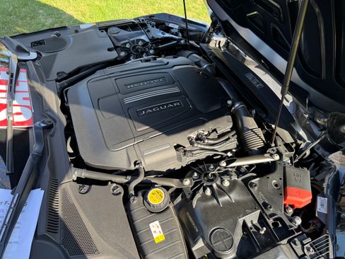 Used 2015 Jaguar F-TYPE S image 24